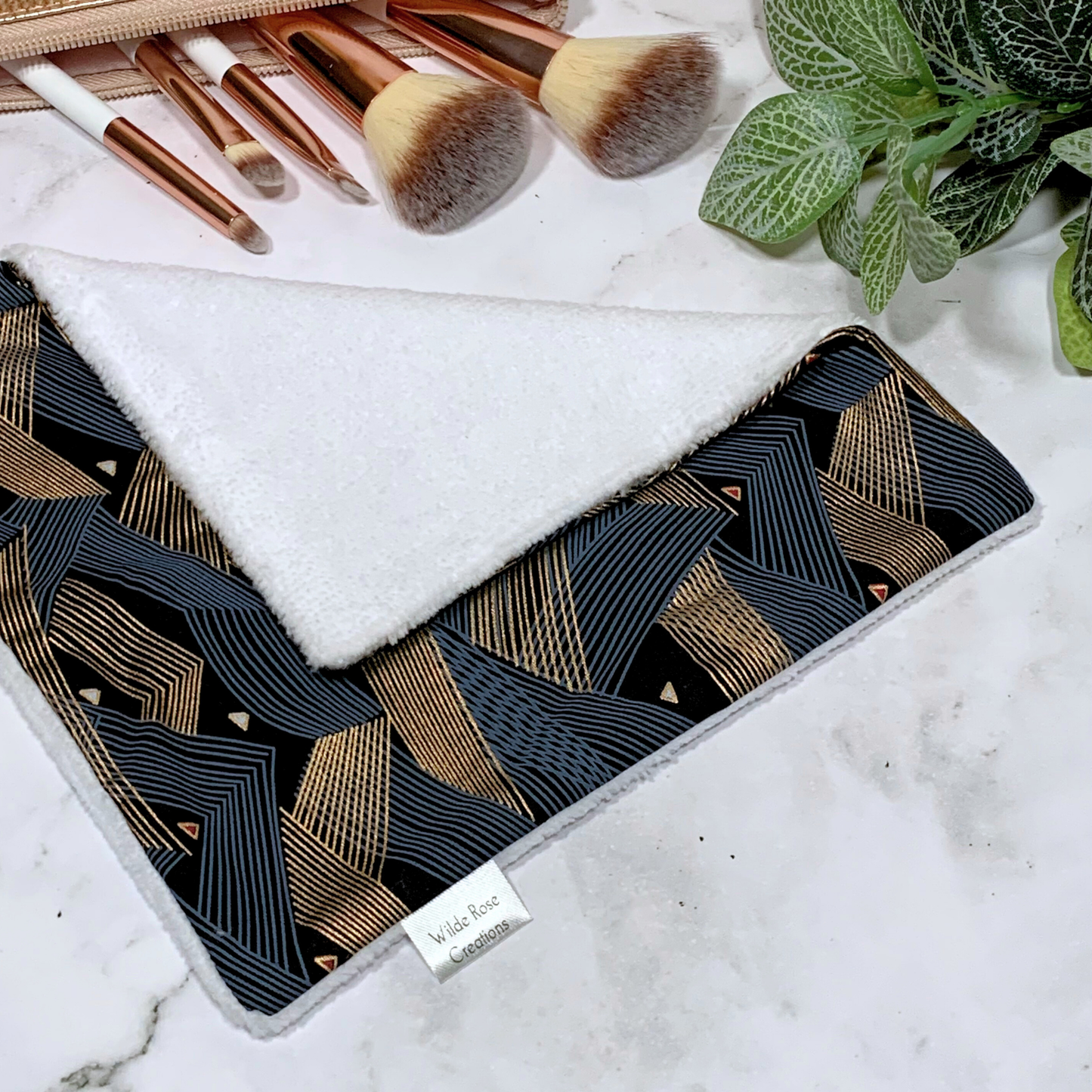 Grey & Gold Stripe Face Washer