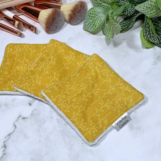 Mustard Print Makeup Wipes 3pk