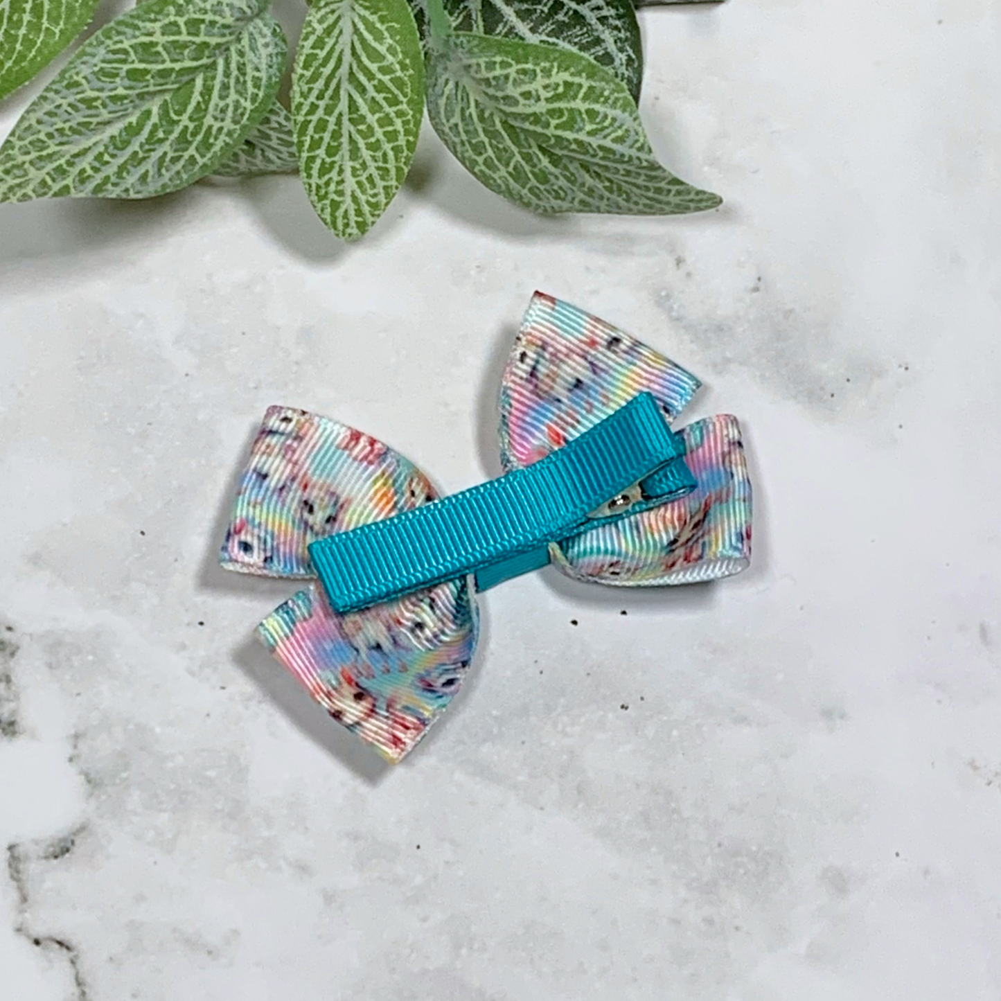 Ponies Small Bow Hair Clip