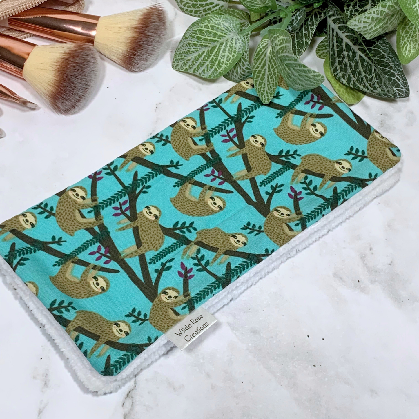 Aqua Sloths Face Washer