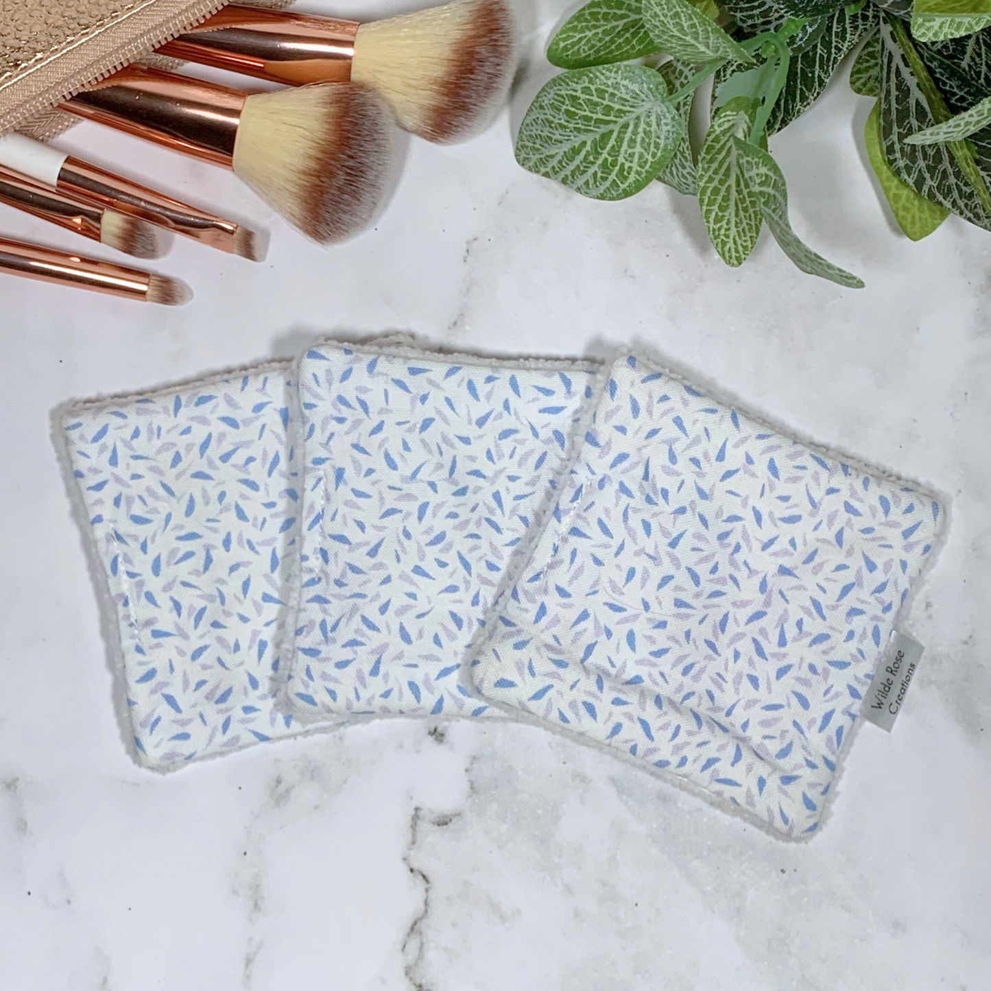 Blue Confetti Makeup Wipes 3pk