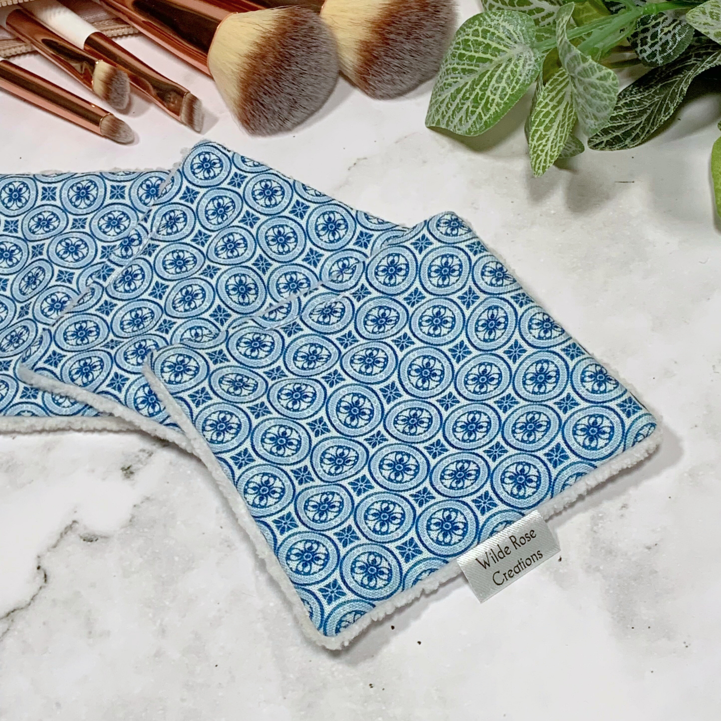 Blue Retro Makeup Wipes 3pk