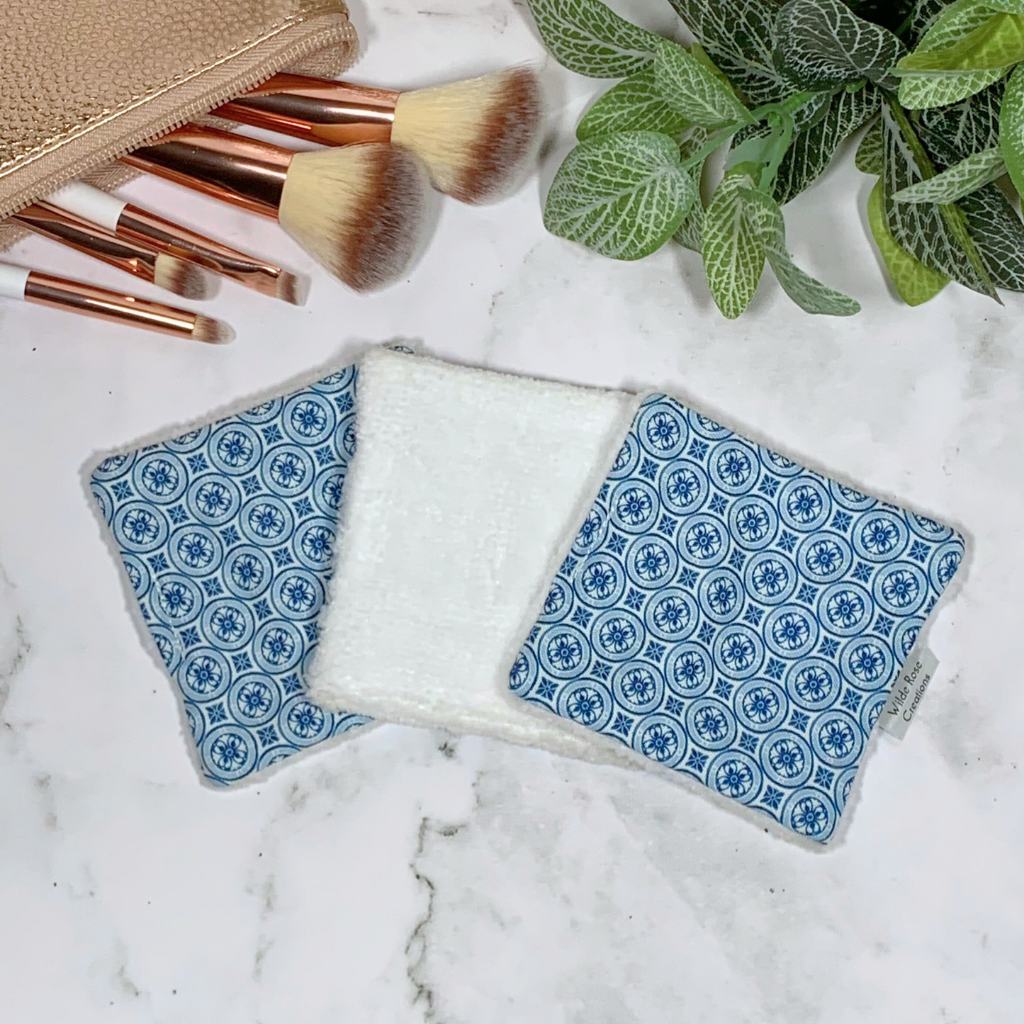 Blue Retro Makeup Wipes 3pk