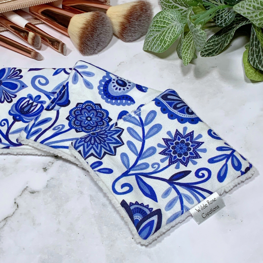 Blue & White Floral Makeup Wipes 3pk