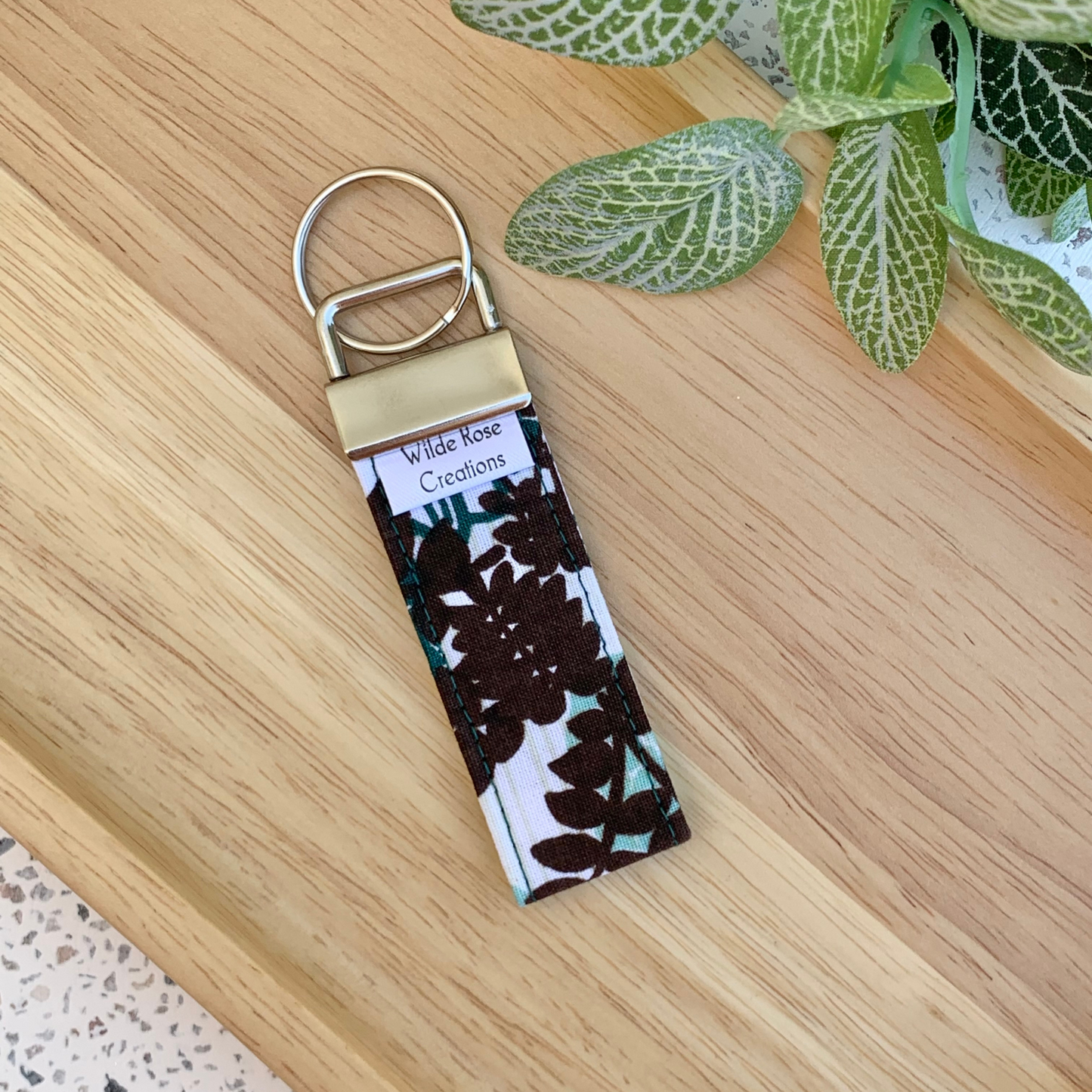 Brown Leaves Keyring