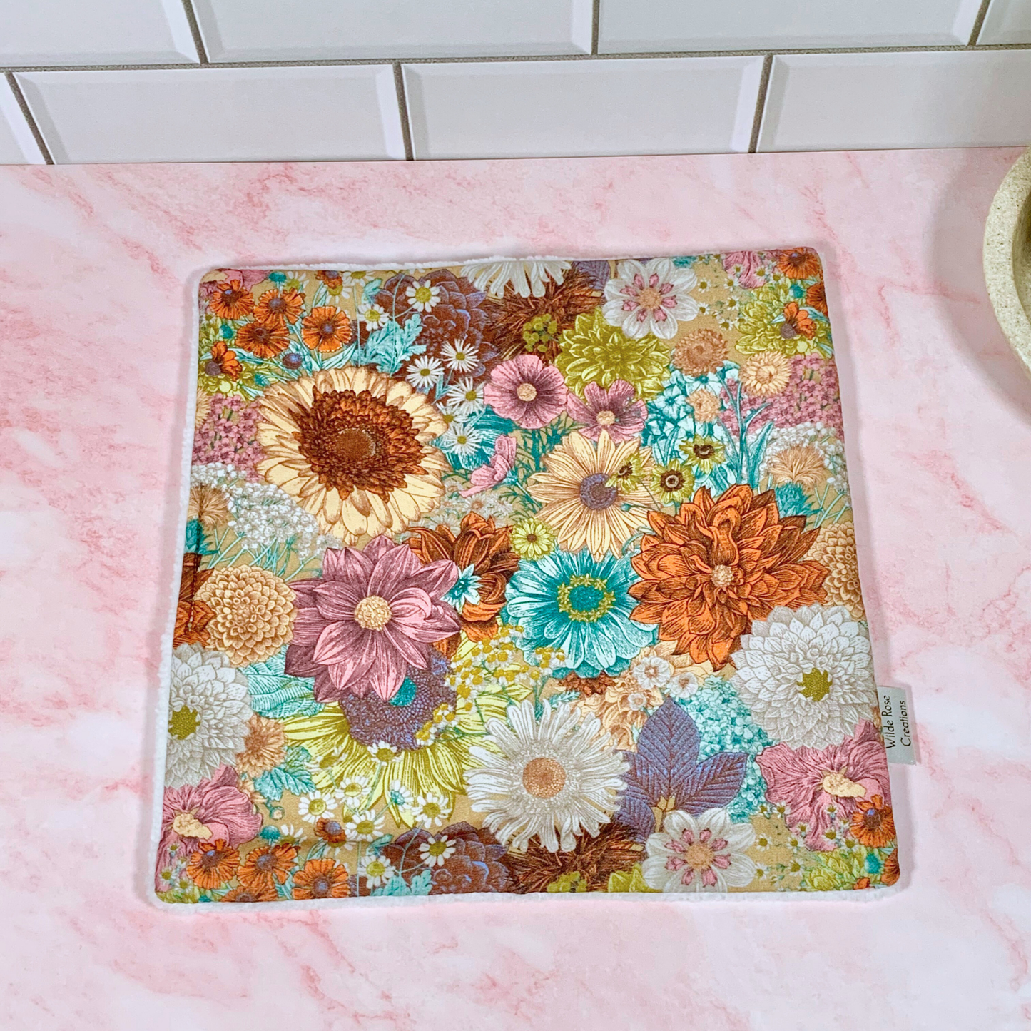 Earthy Floral Face Washer