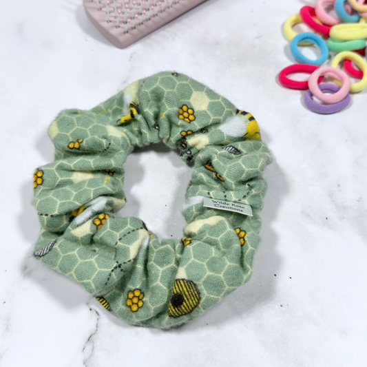 Green Bees Flanelette Regular Scrunchie