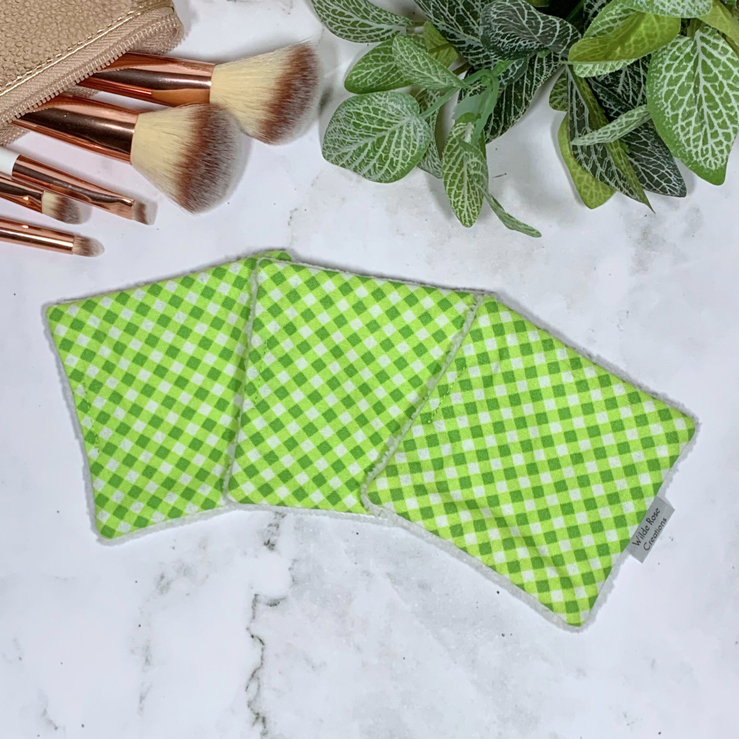 Green Check Makeup Wipes 3pk