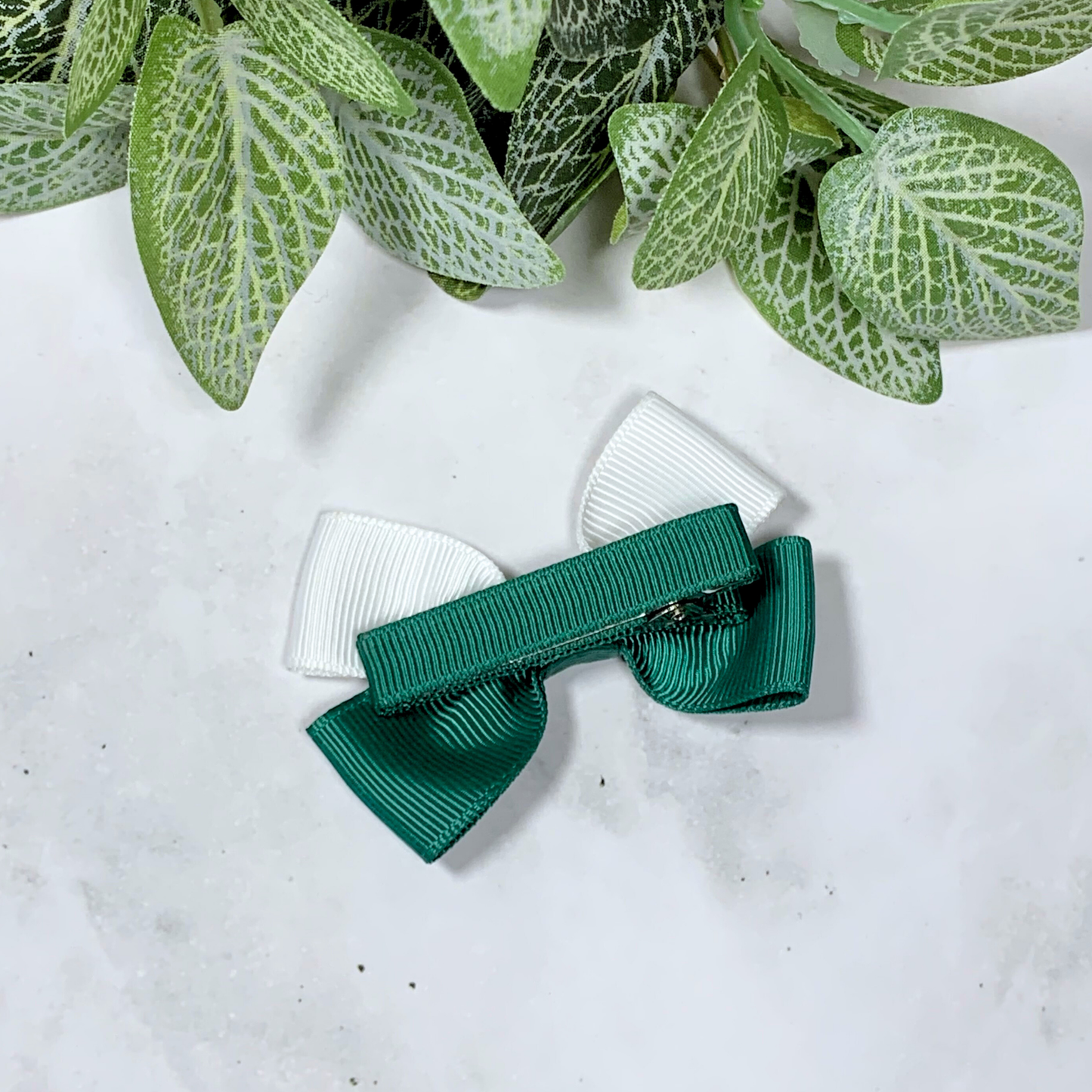 Hunter Green & White Small Bow Hair Clip