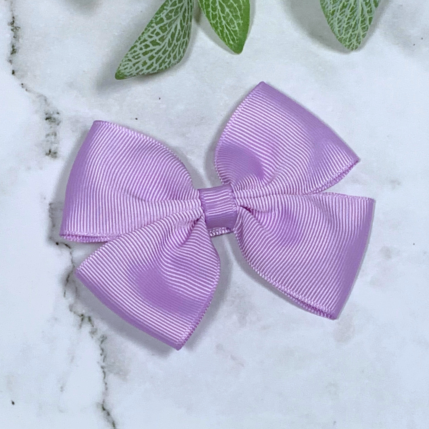 Light Orchid Medium Bow Hair Clip