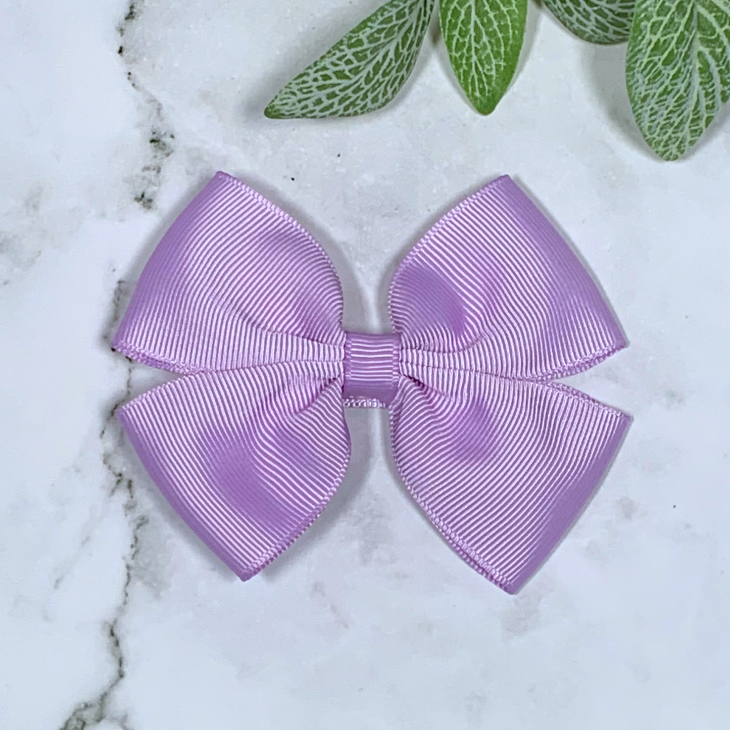 Light Orchid Medium Bow Hair Clip