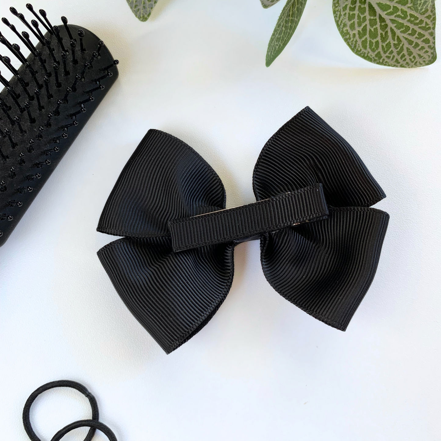 Black Medium Double Bow Hair Clip