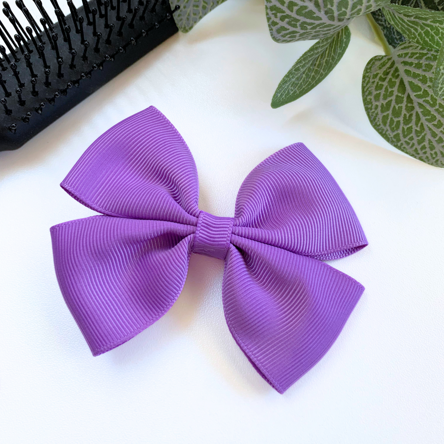 Grape Medium Double Bow Hair Clip