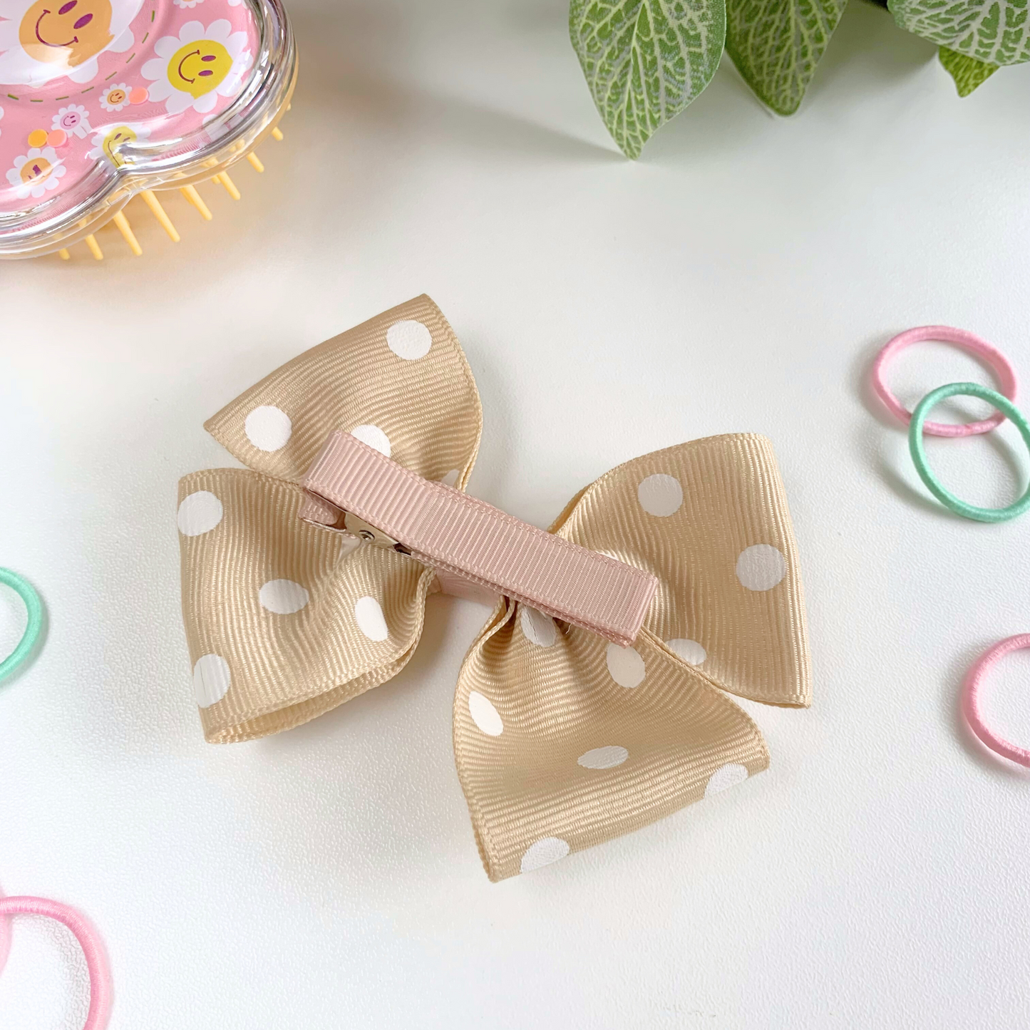 Beige with White Spots Medium Double Bow Hair Clip