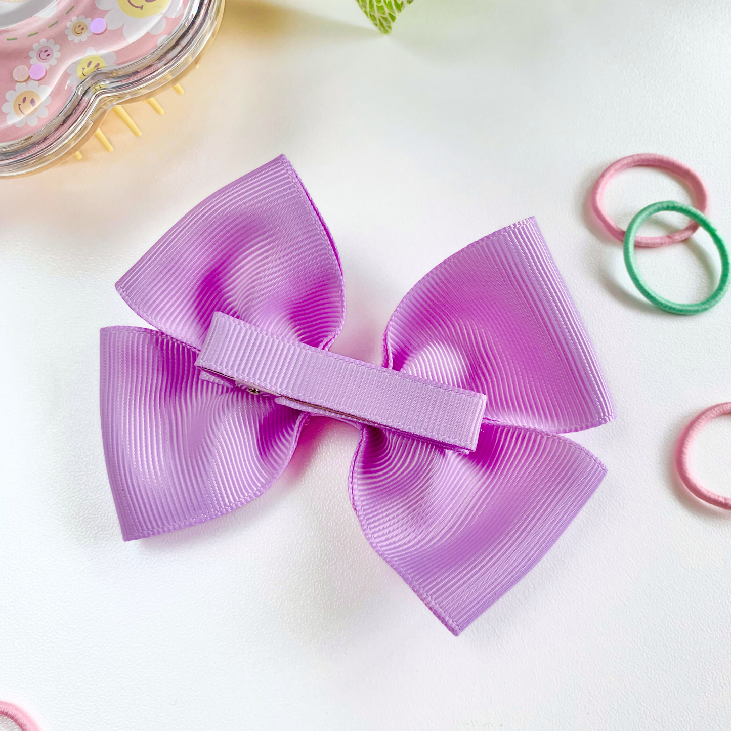 Light Orchid Medium Double Bow Hair Clip