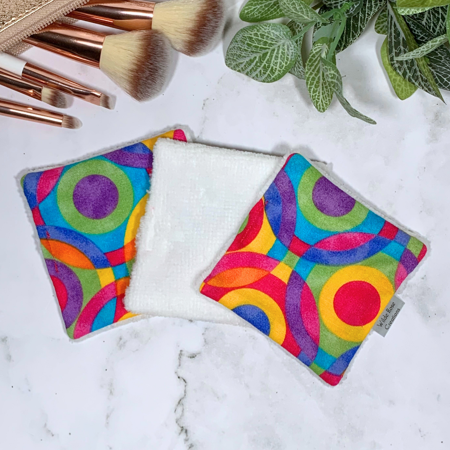 Multicoloured Makeup Wipes 3pk