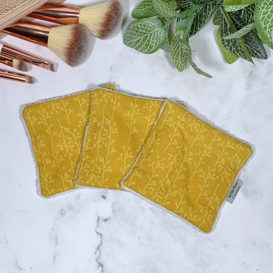 Mustard Print Makeup Wipes 3pk