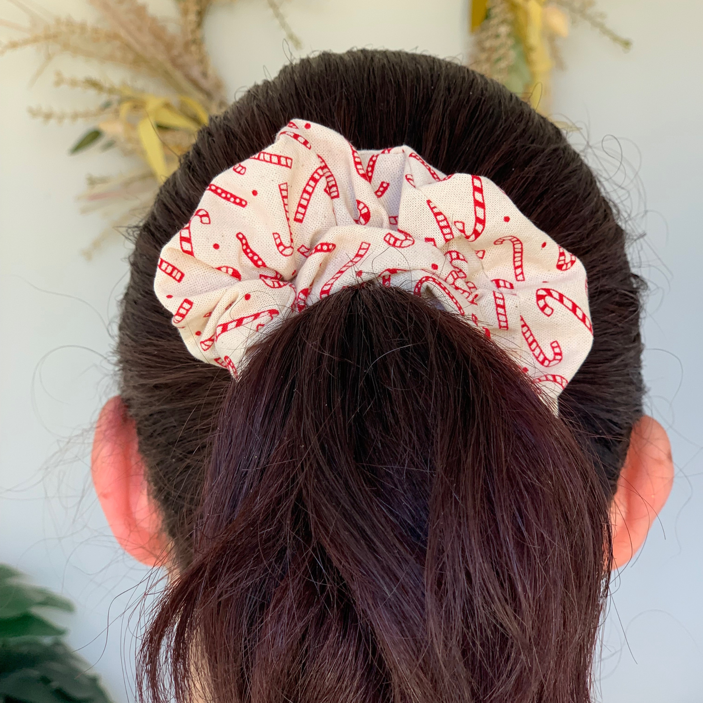 Natural Candy Cane Regular Scrunchie