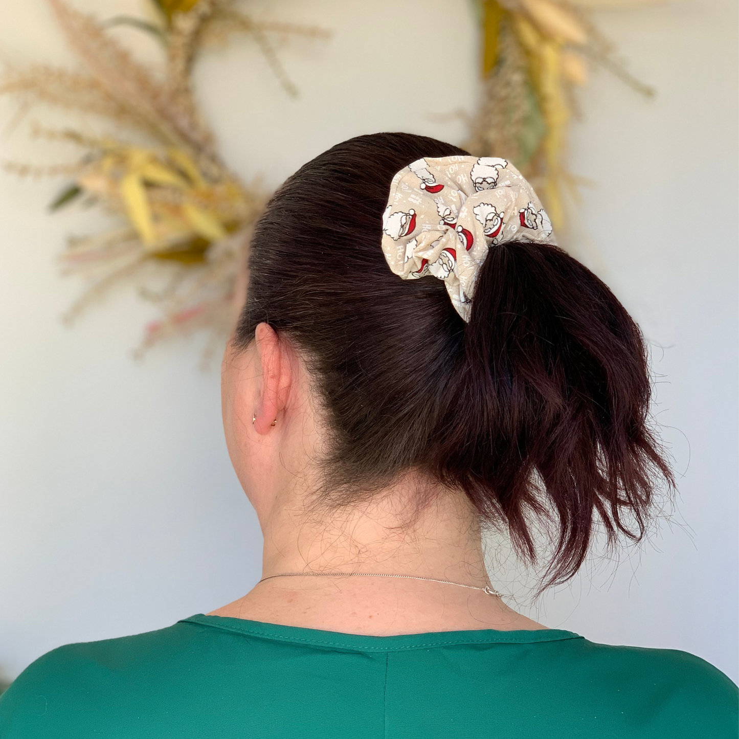 Natural Santa Regular Scrunchie