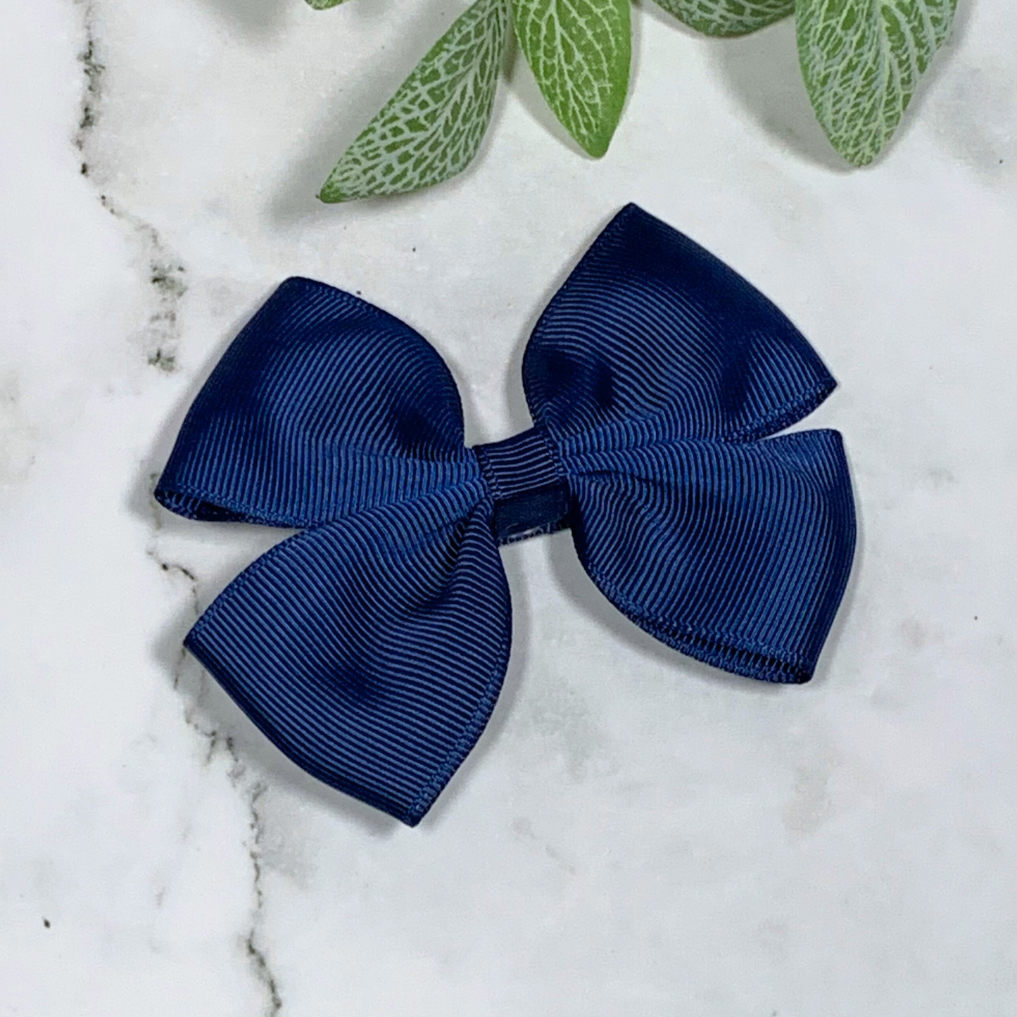 Navy Medium Bow Hair Clip