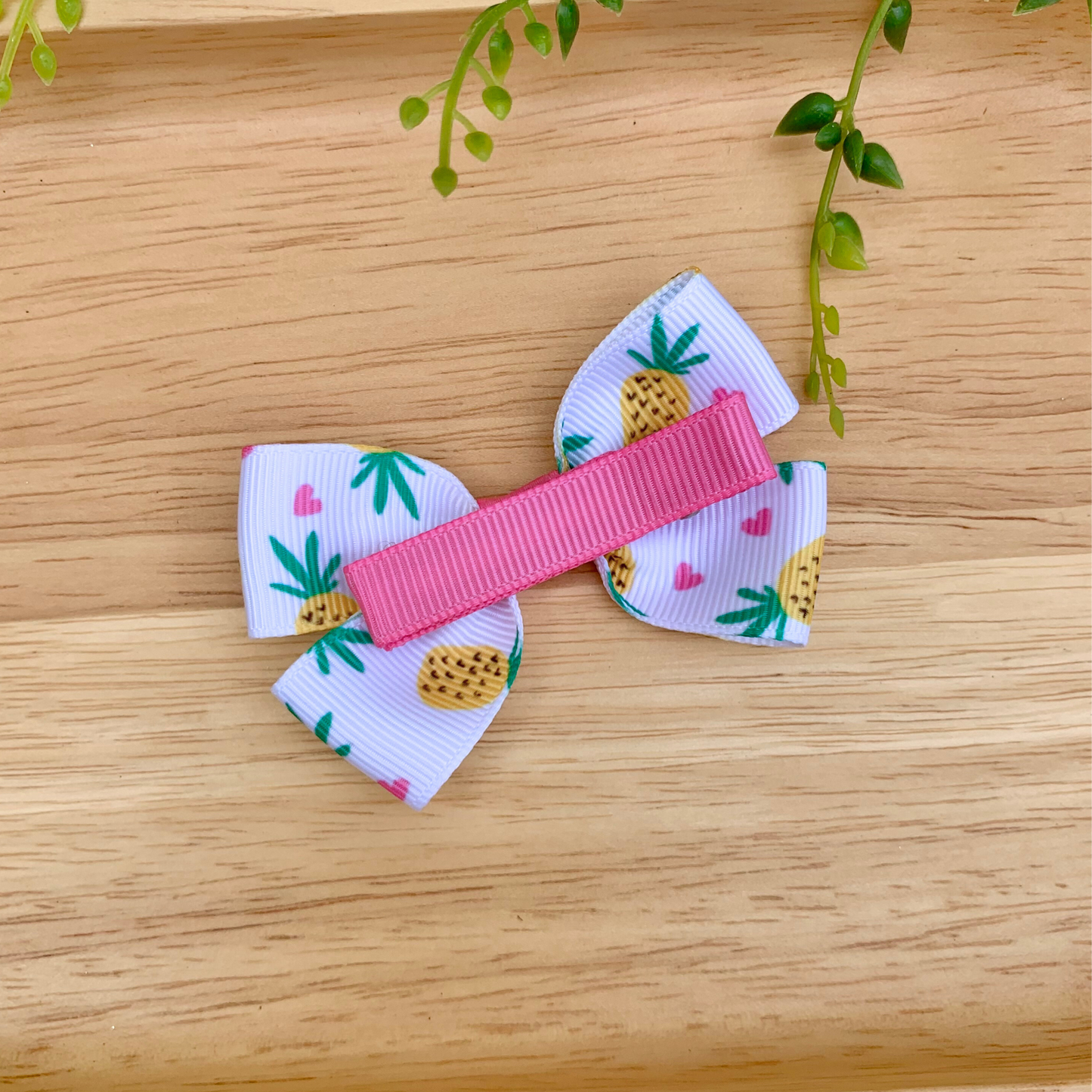 Pineapple Double Bow Hair Clip