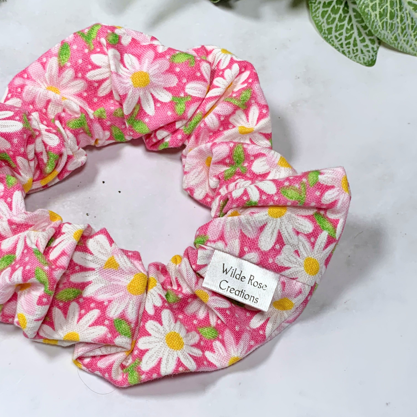 Pink Daisies Regular Scrunchie