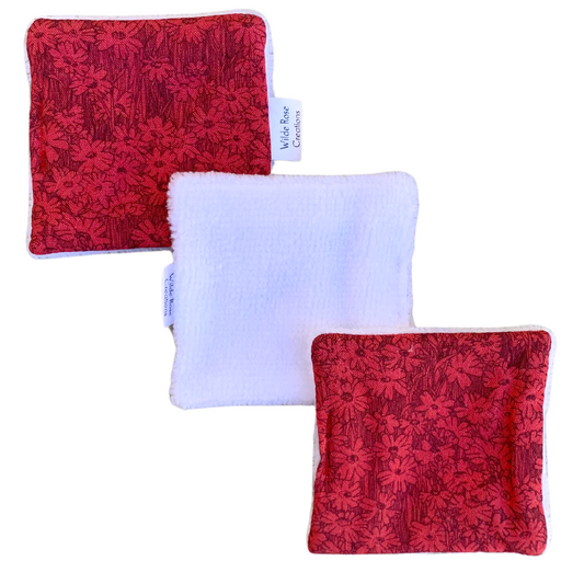 Red Daisies Makeup Wipes - 3pk