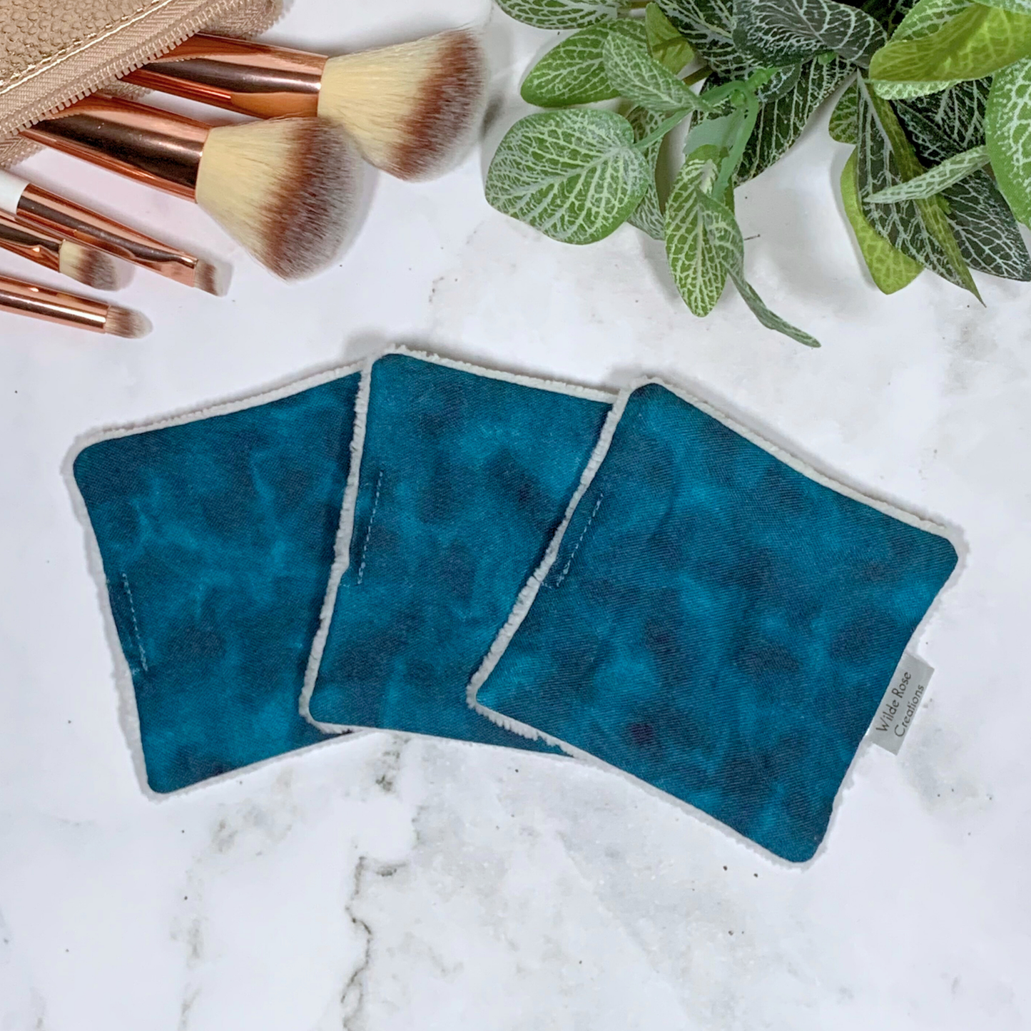 Dark Teal Makeup Wipes 3pk